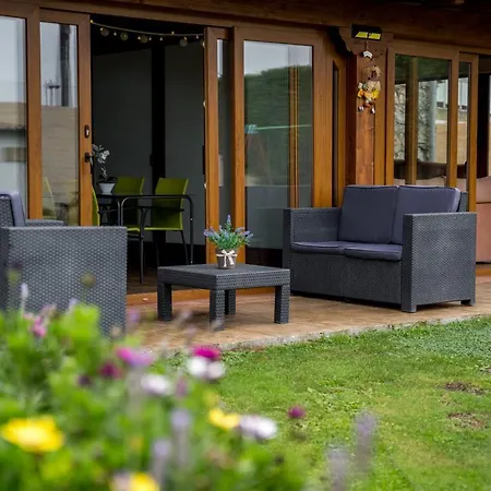 La Casa De Virginia Apartament