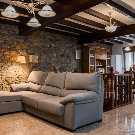 La Casa De Virginia Appartamento Torrelavega